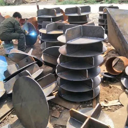 钦州桩尖施工标准包括以下步骤